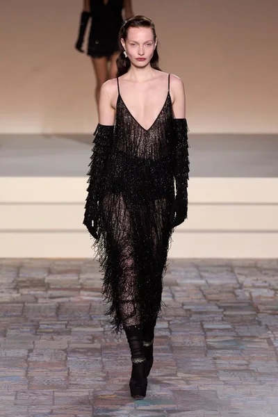 Look 71